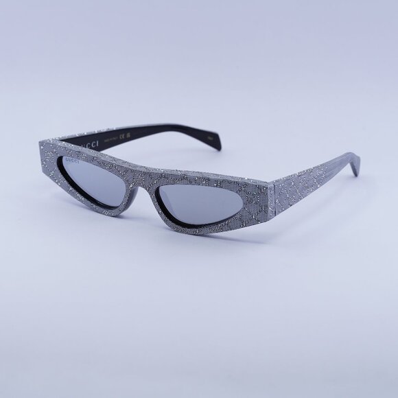 Gucci GG1779S 009 Sunglasses Black with Silver Metal Stud Detail Cat Eye Frame - Picture 1 of 10